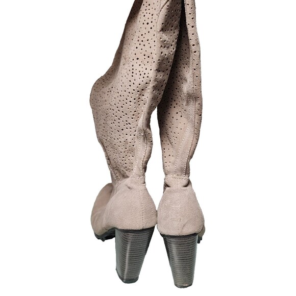 Avon Womens Tan Suede Perforated Part Spike Sole Block Heel MidCalf Boots Size 9 - Picture 5 of 15